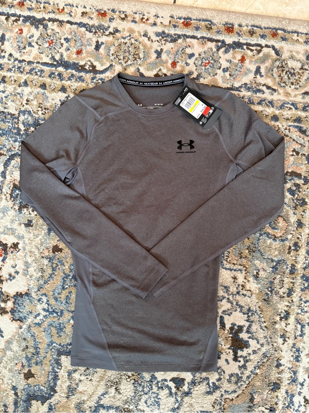 Under Armour Men’s Long Sleeve Performance Shirt - Charcoal Gray